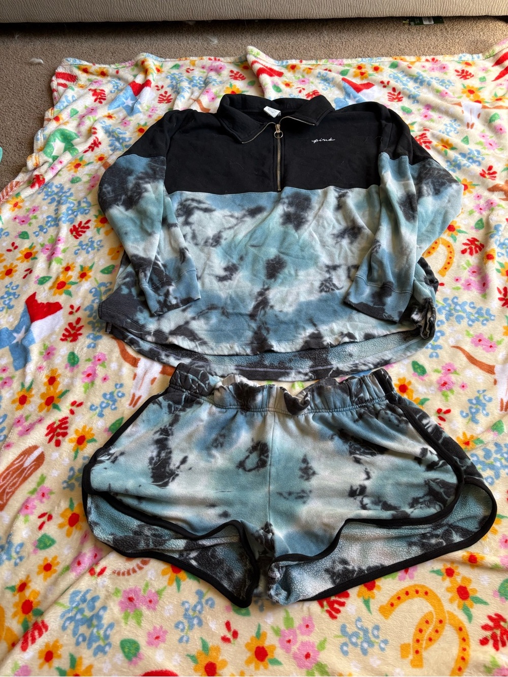 PINK Tie-Dye Blue & Black Womens Lounge Set